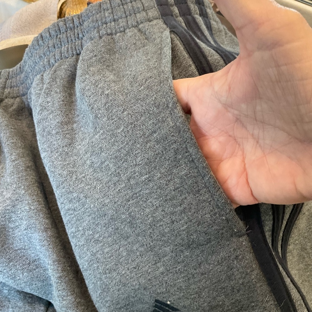 Adidas Sweat Pants NWT, grey with black leg stripes, fleece, Men’s Sz XL - Picture 9 of 12